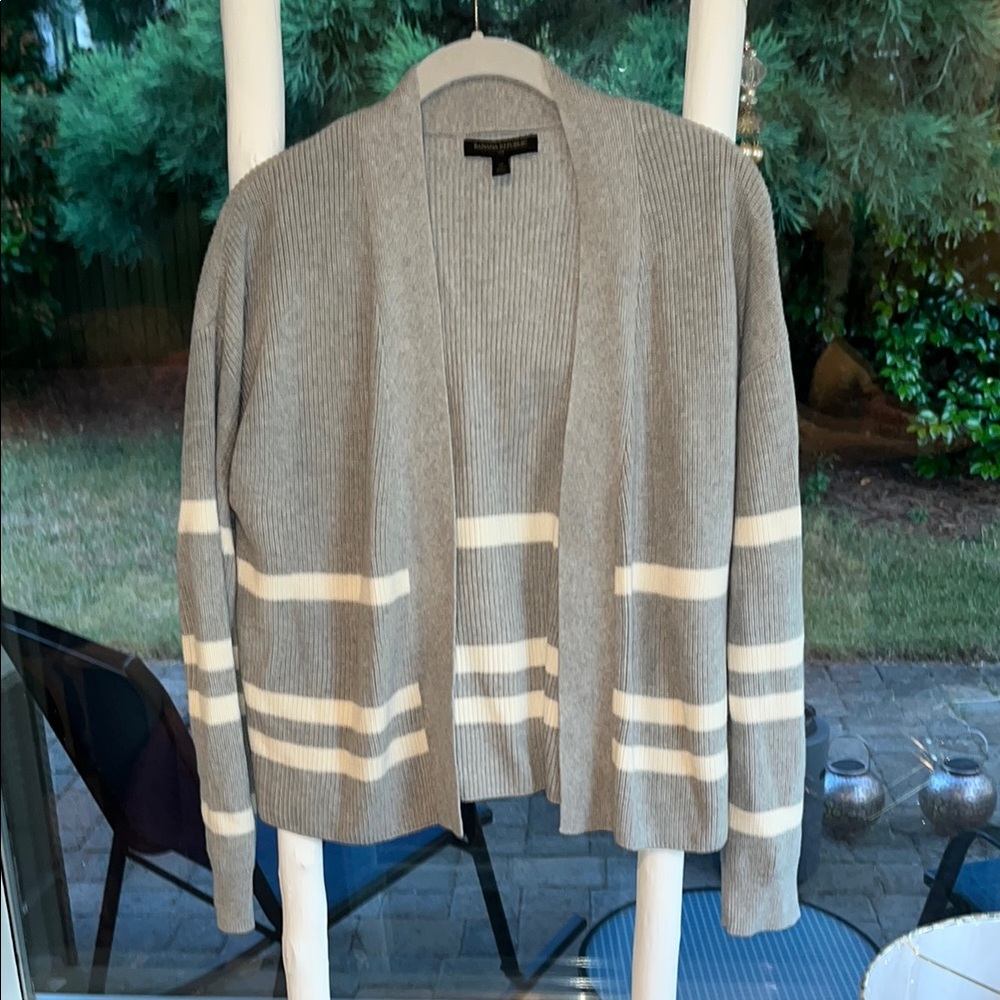 Banana Republic Gray and Cream Cardigan